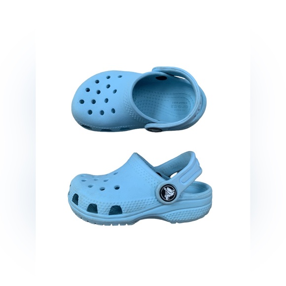 Crocs Toddler Size 7 Light Blue Clog Sandals - Picture 1 of 7